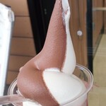 ミルク工房 モリヤ - チョコ・ミルクのミックス