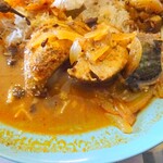 ロイヤルグリーン レストランアンドバー - 魚カレー(魚のカレー)