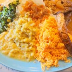 ロイヤルグリーン レストランアンドバー - 魚カレー(ダルカレー、サンボル等)