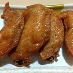 台湾料理 百味鮮 - 『 手羽先揚げ 』