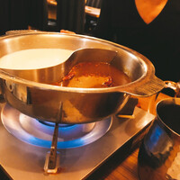 しゃぶしゃぶ・創作料理居酒屋 豚吟 栄店 - 