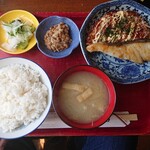 珈琲ラウンジ あひる - 2020年3月　タラのソテー（ランチ）　900円