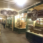 STARBUCKS - 