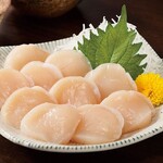 Scallop sashimi