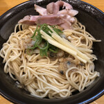 麺響 万蕾 - 