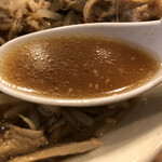 麺とび六方 長野店 - スープ