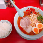 山岡家山形西田店 - 半ライスとウルトラ激辛ラーメン　1050円