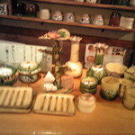 Misato - 店内の陶芸品・２