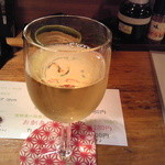 Misato - グラス白ワイン、シャルドネ