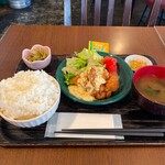 食堂居酒屋 どいちゃん - チキン南蛮定食900円