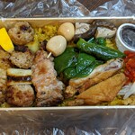 里葉亭 - 焼鳥弁当