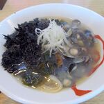 ラーメン おこじょ - どっさりしじみの貝だしラーメン