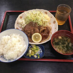 ゆうなぎ - しょうが焼き定食