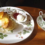 紅茶の店 ARIEL - クリームティセット