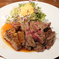 キャトルラパン 北梅田 - ステーキランチ1.5枚