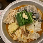 かすうどん 風土 - もつ鍋with牡蠣