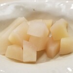 日本橋蛎殻町 すぎた - ガリ
      ブロック切り