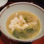 銀座 しのはら - 伊勢海老とはまぐりと花山葵の鍋