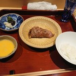 銀座 しのはら - イチボとご飯