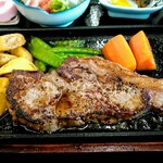 桜の杜の洋食屋さん - サーロインステーキ