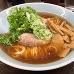 熊王ラーメン - 醤油ラーメン