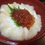 はま寿司 - 特上帆立いくら丼