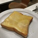 セントル ザ・ベーカリー - チーズトースト