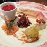 トラットリアビコローレヨコハマ - 