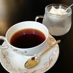 Shiyandore - ランチ、食後のホットコーヒーです。(2020年3月)