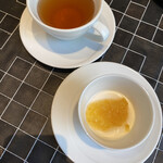 Burassuri Rezanju - 黒豆茶とパンナコッタ