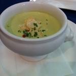 ストロバヤ - グリンピースの冷製スープ