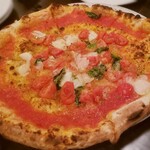 ナポリピッツァ Pizzeria la Rossa - マリナーラ(1,080円)　トマトソース、オレガノ、ガーリック、ミニトマト