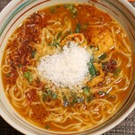 sincere - ブイヤベースラーメン　パルメザンチーズ、バスク唐辛子をのせて