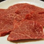焼肉 金田 - 和牛ロース（塩） 880円　　綺麗なお肉です・・・・