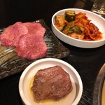 濱田屋 焼肉 ホルモン 五代目 市郎右衛門 - 