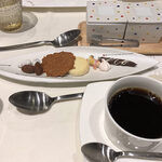 レジーナリゾート軽井沢 御影用水 - 「お茶菓子」と「コーヒー」