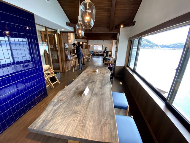 内観写真 : INE CAFE (イネカフェ) - 伊根町その他/カフェ | 食べログ