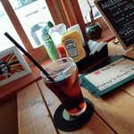 ノイズ・アル・ダイナー - ドリンクはコーラ150円