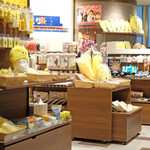 タリーズコーヒー - 店内の風景です
