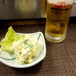 Saisai Toto - 生ビール400円  ポテサラ350円