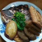 お料理やまもと - 身沢山、鯛の煮付け