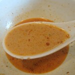坦々麺専門　はつみ - スープ