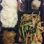 Ryuuseisaikan - もやしと肉の炒め弁当