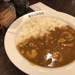 カレーハウス CoCo壱番屋 - 海の幸カレーご飯200g745円。