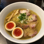 櫻井中華そば店 - 特性ラーメン塩　1070円