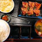 Binchoutan Yakiniku Tenten - 