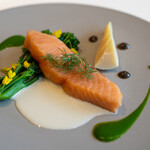 レストラン オオツ - 2020.4 青森下北サクラマス（魚体6kg）低温調理 ブールブランソース 菜の花ソースと菜の花 合馬筍 タプナード