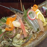 かもめ食堂 - 刺し身の盛合せ