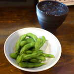 Kagoshima No Daidokoro Seiren - お通しは枝豆。シンプルだけど、芋の水割りに良く合うんです