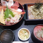 Shunsai Souwa Zentei - 海鮮ちらし丼とミニそばセット（全景）